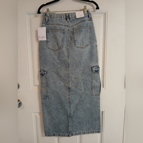 BRAND NEW Love Fire denim maxi cargo skirt - Picture 2 of 3